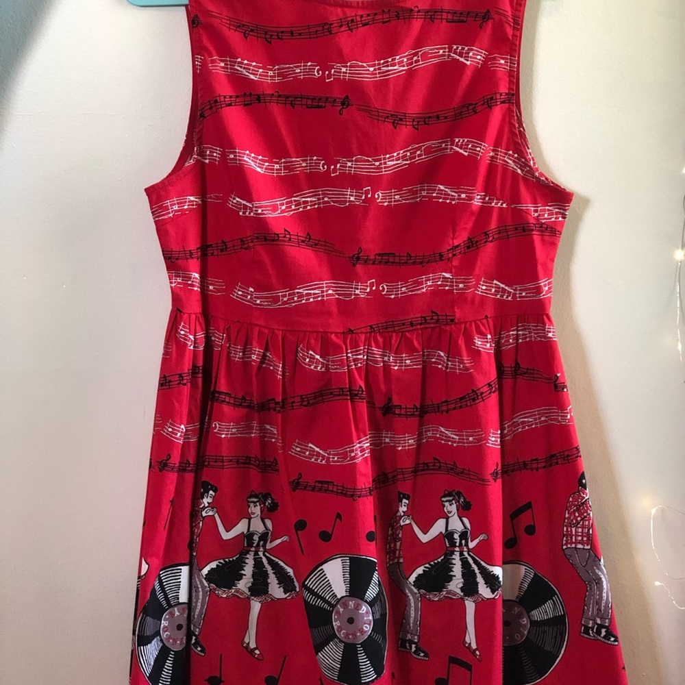 Retro Music Lovers Dress!